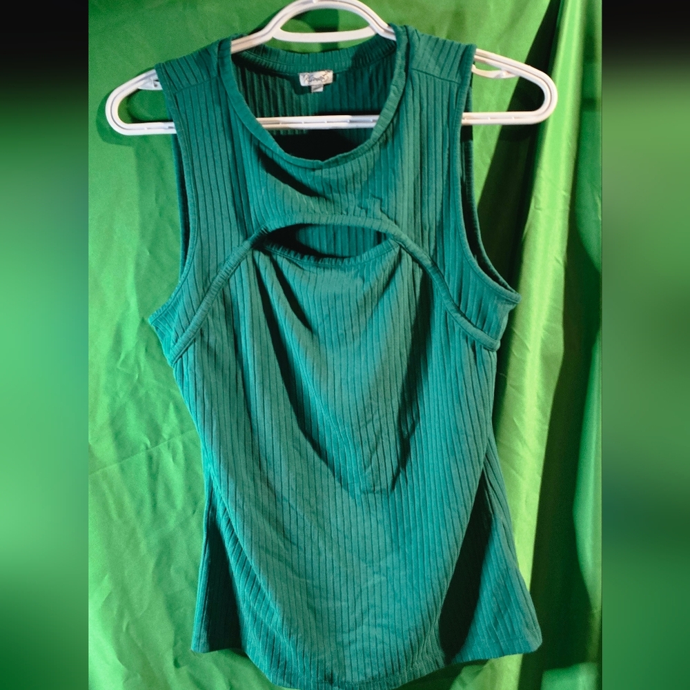 3 For $20 💕 Kismet Teal Peekaboo Tank Top